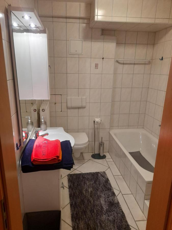 Souterrain Wohnung In Bensheim Zewnętrze zdjęcie